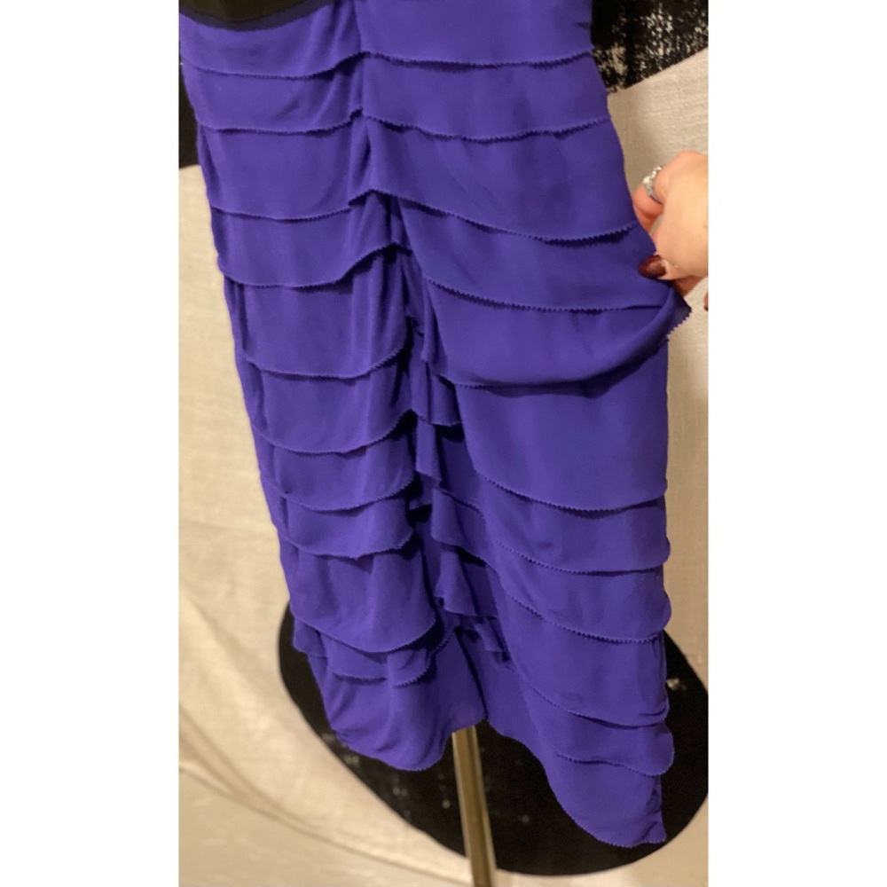 BCBG MaxAzria SIZE2 Violet Ruffle Mini Dress - Picture 6 of 6